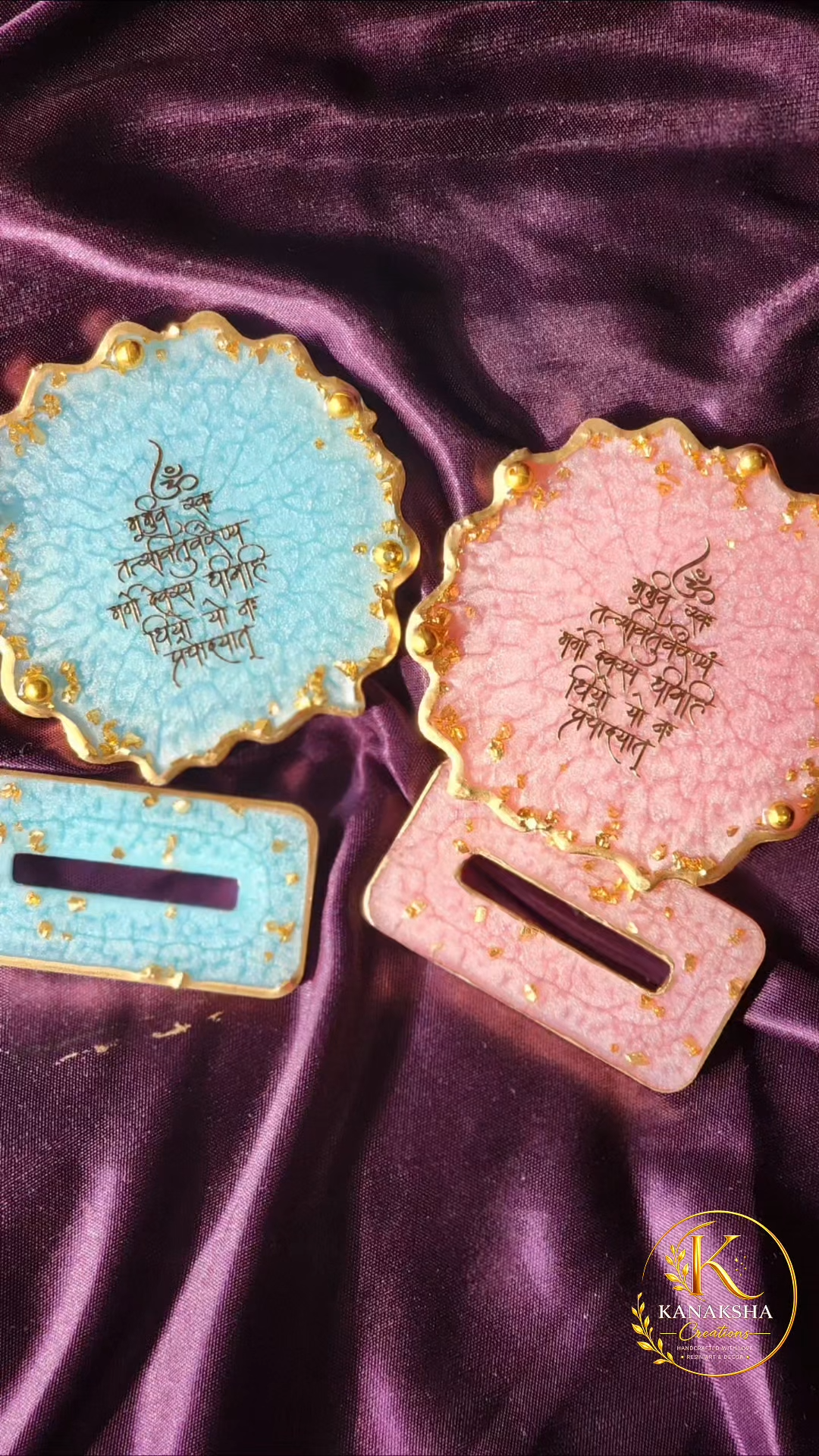 Handmade resin Gayatri Mantra keepsake for newborn celebrations and personalised baby shower gifts